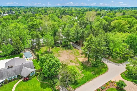 21 Greencroft Drive Champaign IL 61821