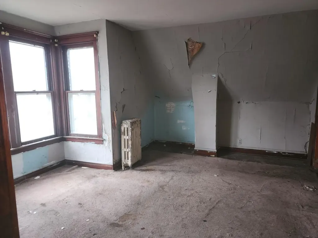 5633 South Sangamon Street Chicago IL 60621