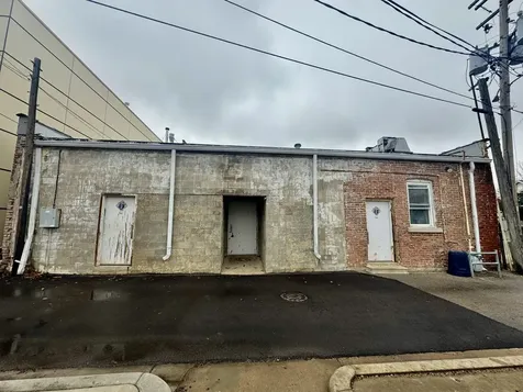 126 Walnut Street Washington IL 61571
