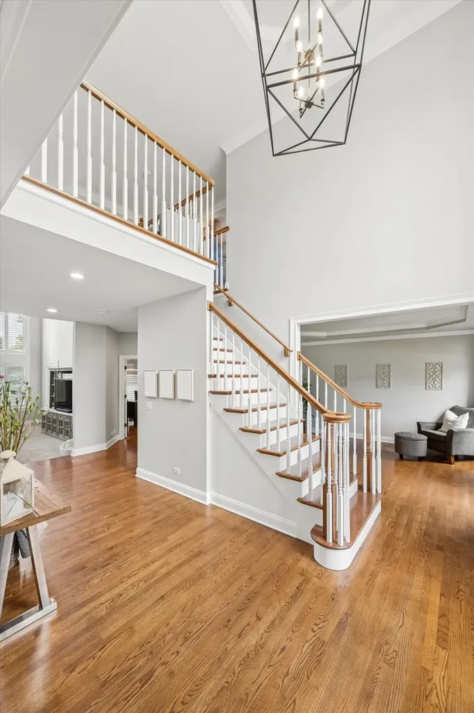 2459 Fawn Lake Circle Naperville IL 60564