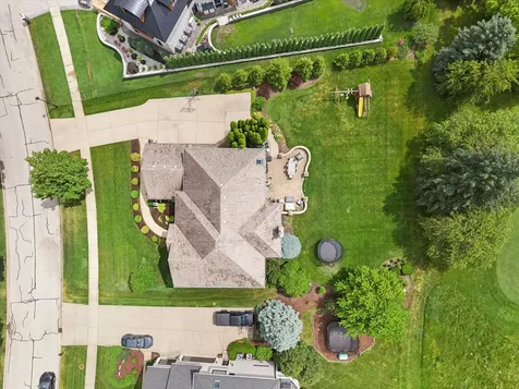 2459 Fawn Lake Circle Naperville IL 60564