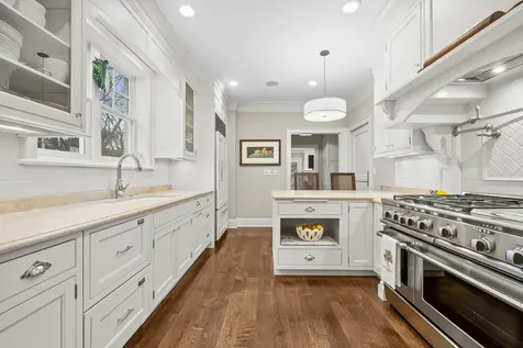 158 Atteridge Road Lake Forest IL 60045