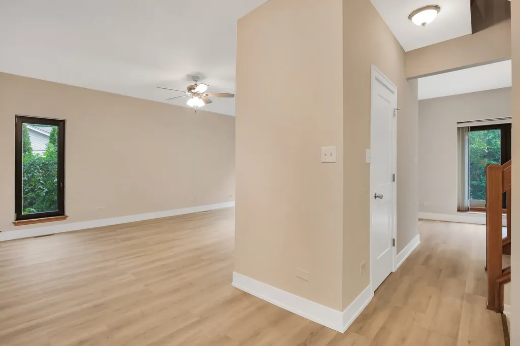 307 Blackstone Avenue Willow Springs IL 60480