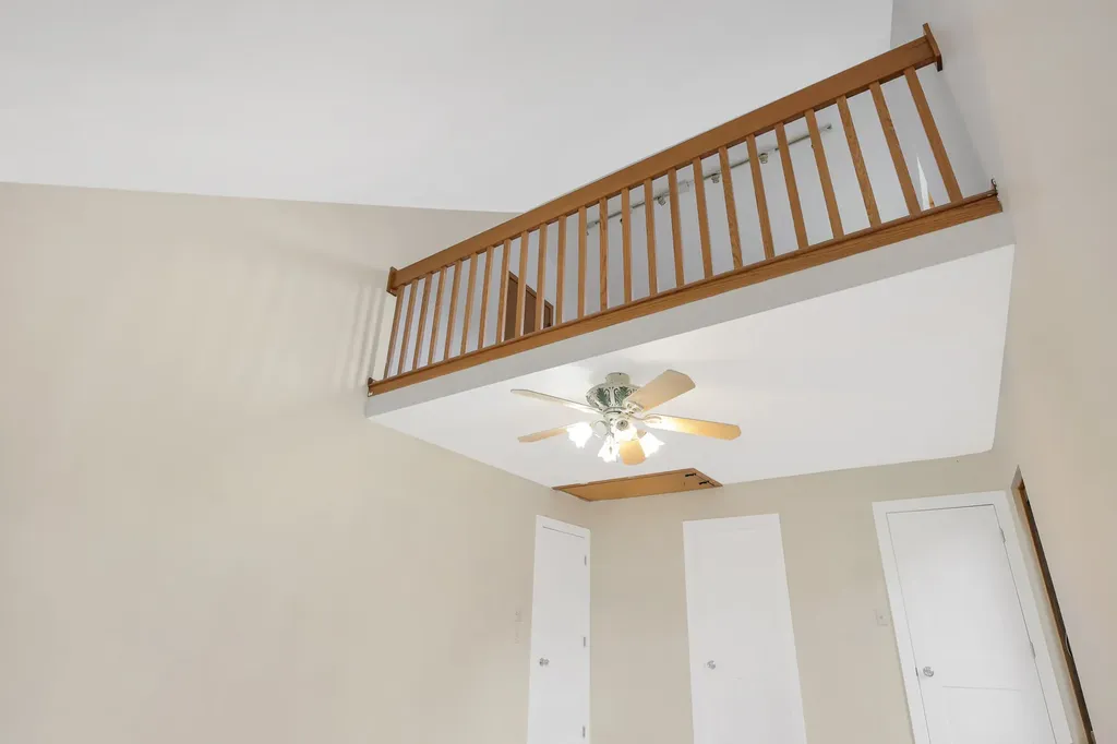 307 Blackstone Avenue Willow Springs IL 60480