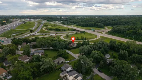 307 Blackstone Avenue Willow Springs IL 60480