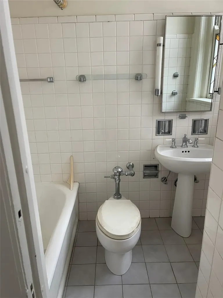 1200 North Lake Shore Drive Chicago IL 60610