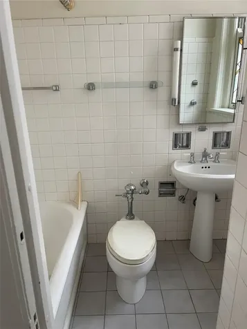 1200 North Lake Shore Drive Chicago IL 60610