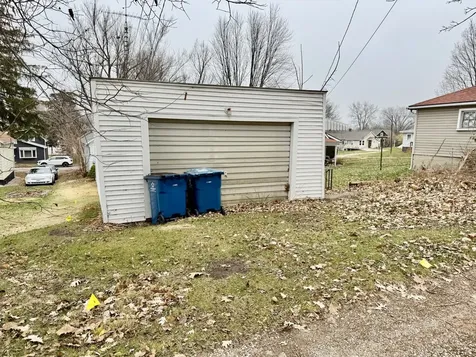 119 East 2nd Street Spring Valley IL 61362