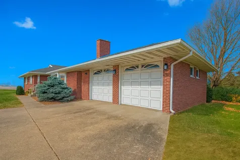 1245 Il Route 26 Dixon IL 61021