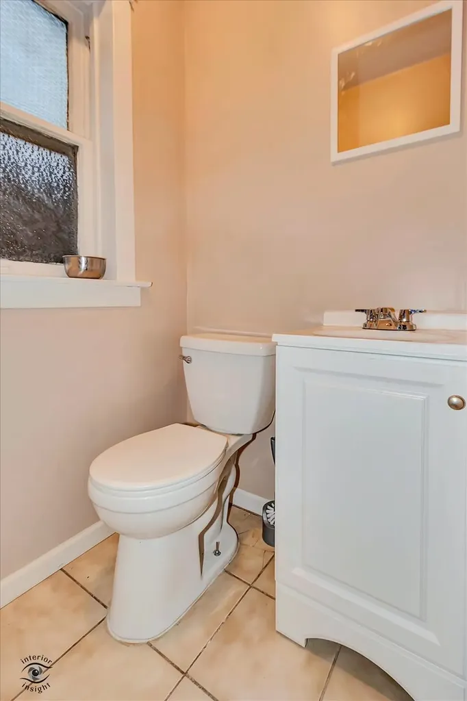 15 West 108th Place Chicago IL 60628