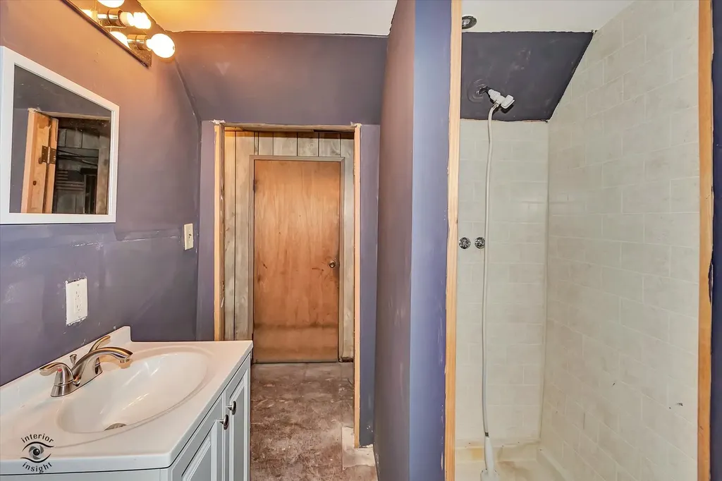 15 West 108th Place Chicago IL 60628
