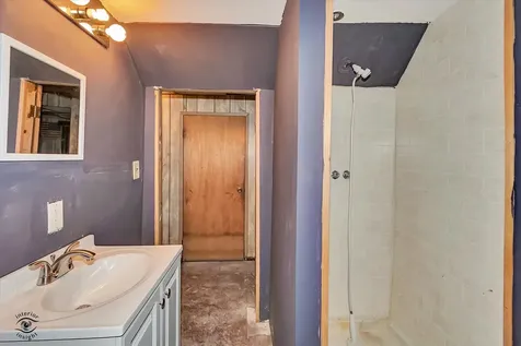15 West 108th Place Chicago IL 60628