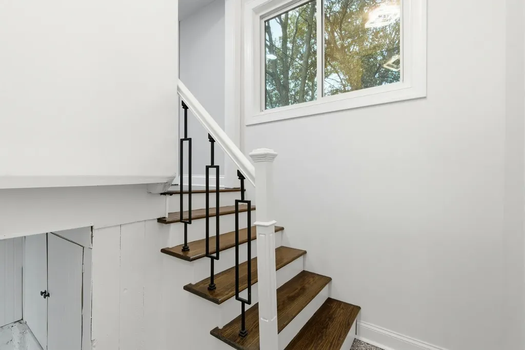 312 East 136th Street Chicago IL 60827
