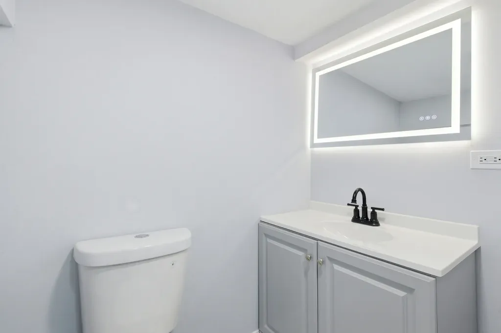 312 East 136th Street Chicago IL 60827