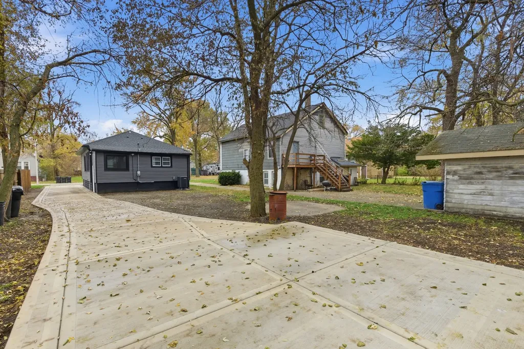 312 East 136th Street Chicago IL 60827