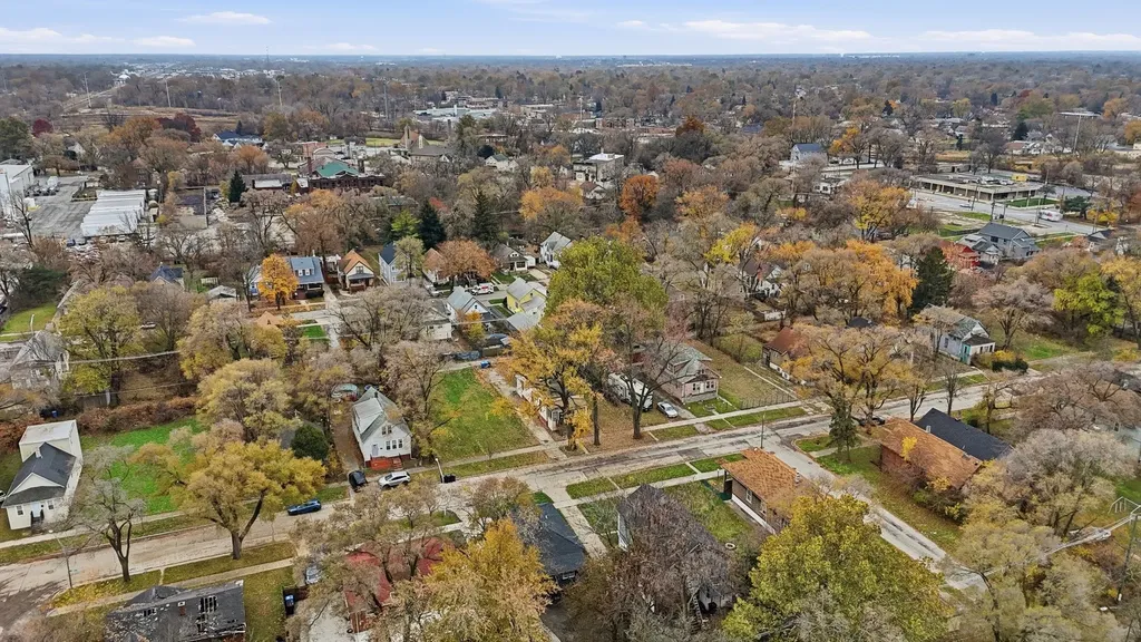 312 East 136th Street Chicago IL 60827
