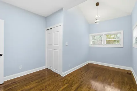 312 East 136th Street Chicago IL 60827