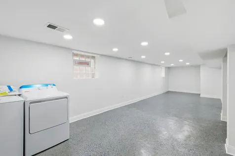 312 East 136th Street Chicago IL 60827