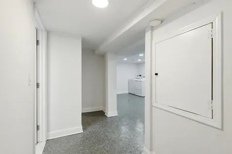 312 East 136th Street Chicago IL 60827