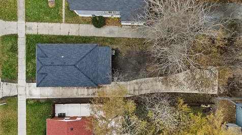 312 East 136th Street Chicago IL 60827