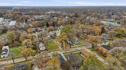 312 East 136th Street Chicago IL 60827