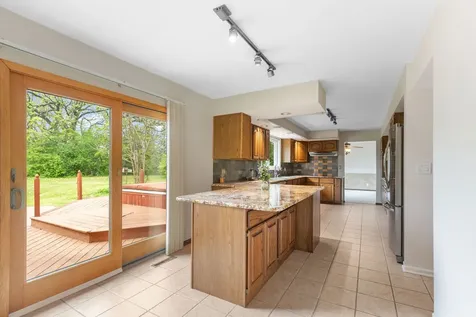 6320 Rowland Road Huntley IL 60142
