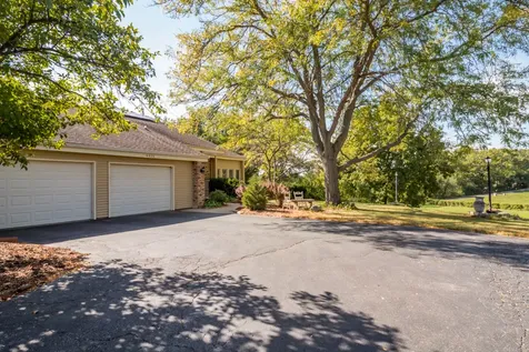 6320 Rowland Road Huntley IL 60142