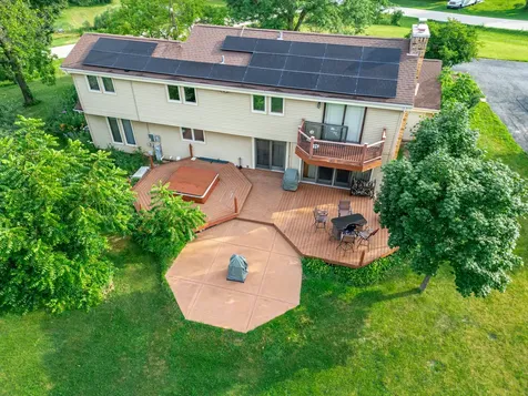 6320 Rowland Road Huntley IL 60142