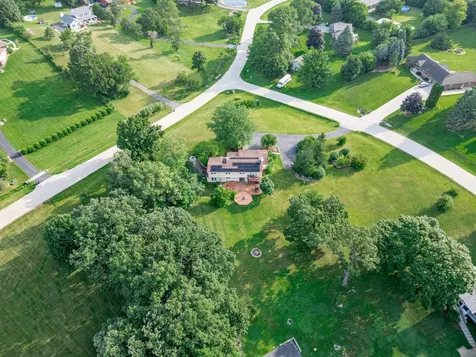 6320 Rowland Road Huntley IL 60142