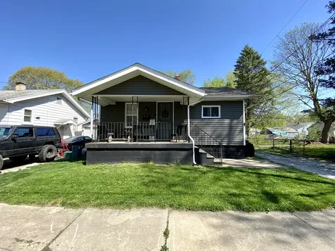 1124 West Cushing Street Decatur IL 62526