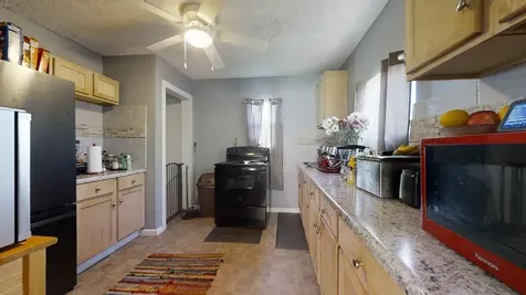 1124 West Cushing Street Decatur IL 62526