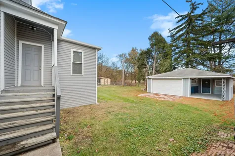 953 Hirsch Boulevard Calumet City IL 60409
