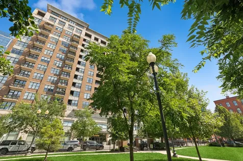 849 North Franklin Street Chicago IL 60610