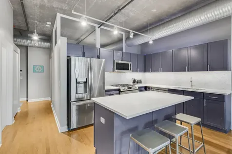 849 North Franklin Street Chicago IL 60610