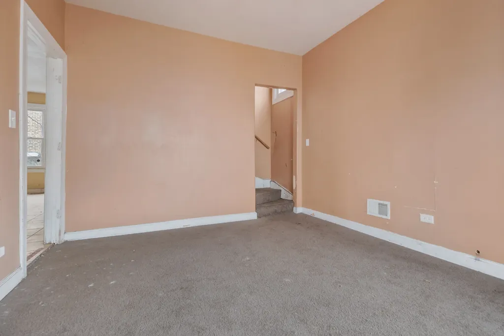7356 South Champlain Avenue Chicago IL 60619