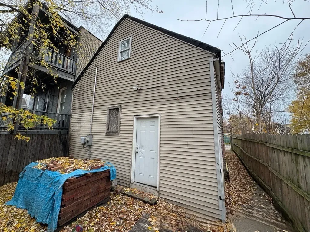 1432 South Harding Avenue Chicago IL 60623
