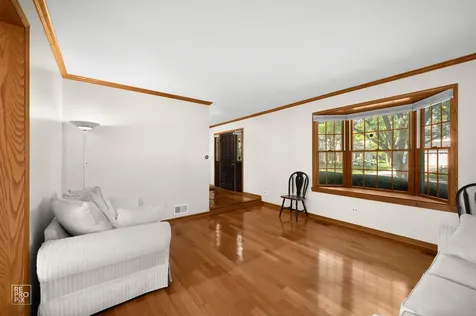 1408 Juliet Lane Libertyville IL 60048