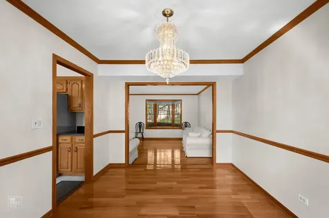 1408 Juliet Lane Libertyville IL 60048