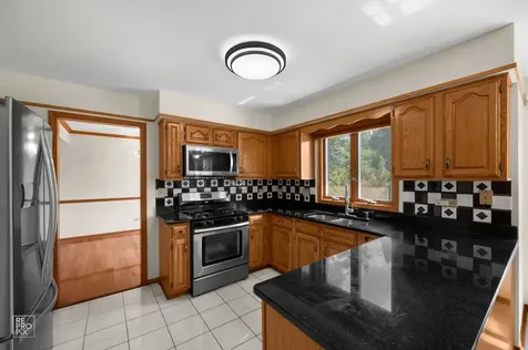 1408 Juliet Lane Libertyville IL 60048