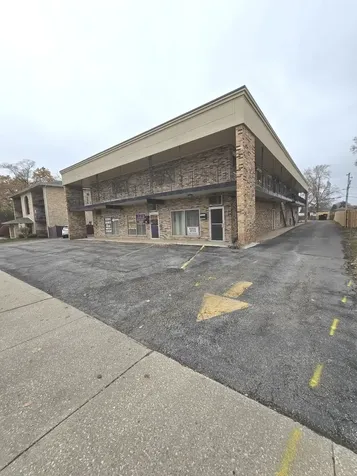 7926 West 103 Street Palos Hills IL 60465