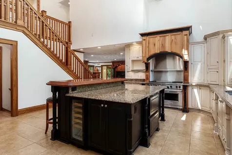 2716 Spring Creek Road Rockford IL 61107