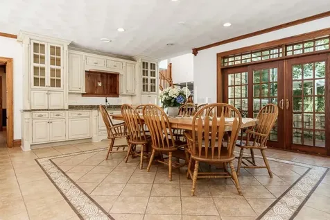2716 Spring Creek Road Rockford IL 61107