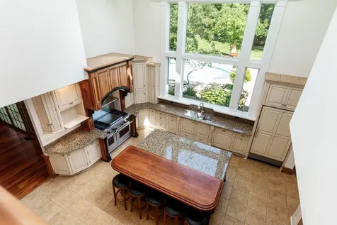 2716 Spring Creek Road Rockford IL 61107