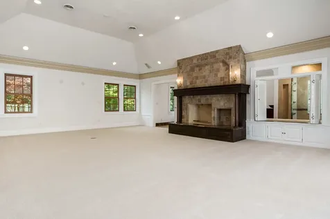 2716 Spring Creek Road Rockford IL 61107