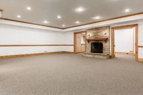 2716 Spring Creek Road Rockford IL 61107