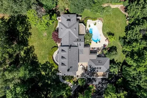 2716 Spring Creek Road Rockford IL 61107