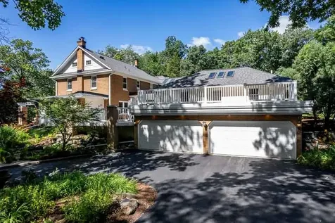 2716 Spring Creek Road Rockford IL 61107