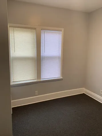 7749 South Muskegon Avenue Chicago IL 60649