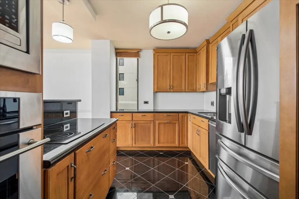 1240 North Lake Shore Drive Chicago IL 60610