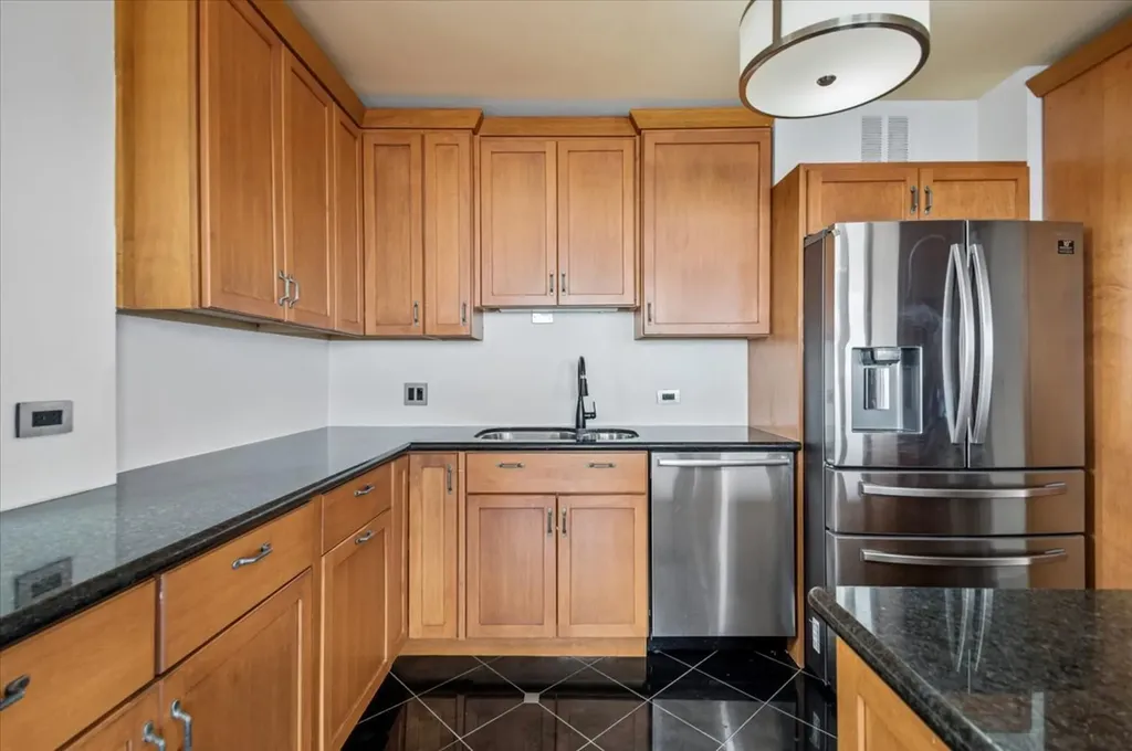 1240 North Lake Shore Drive Chicago IL 60610